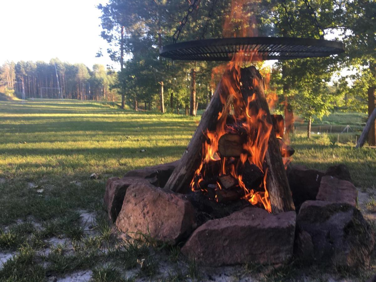 Lesny Dworek Snochowice Bagian luar foto